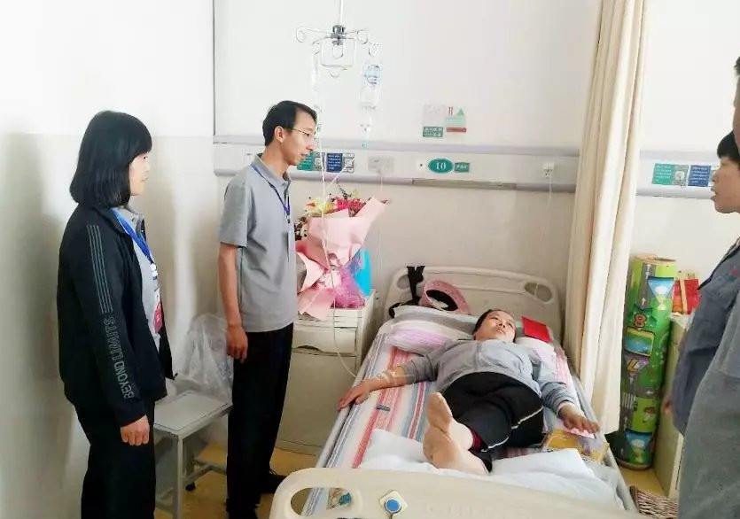 美廚公司工會、愛心基金會聯(lián)合湖濱鎮(zhèn)總工會走(圖2)